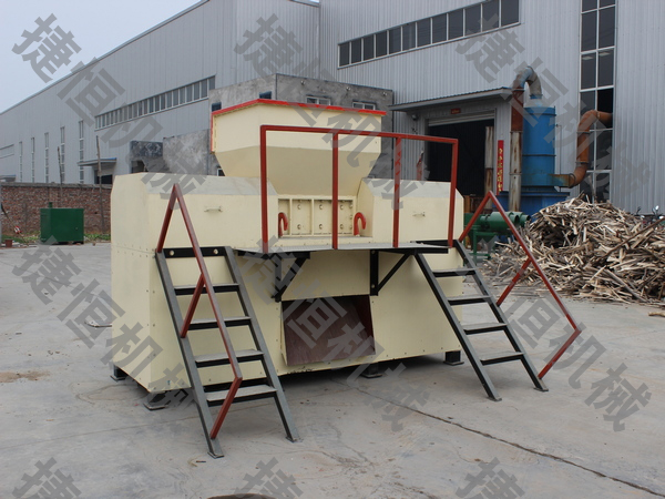 生物質(zhì)撕碎設(shè)備