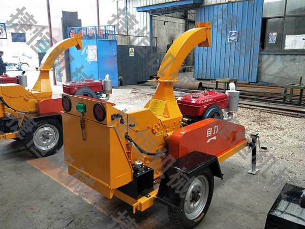 移動式樹枝粉碎機(jī)