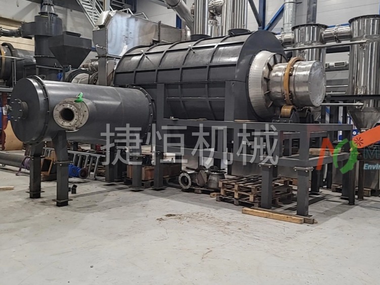 芬蘭炭化機(jī) 芬蘭炭化機(jī)